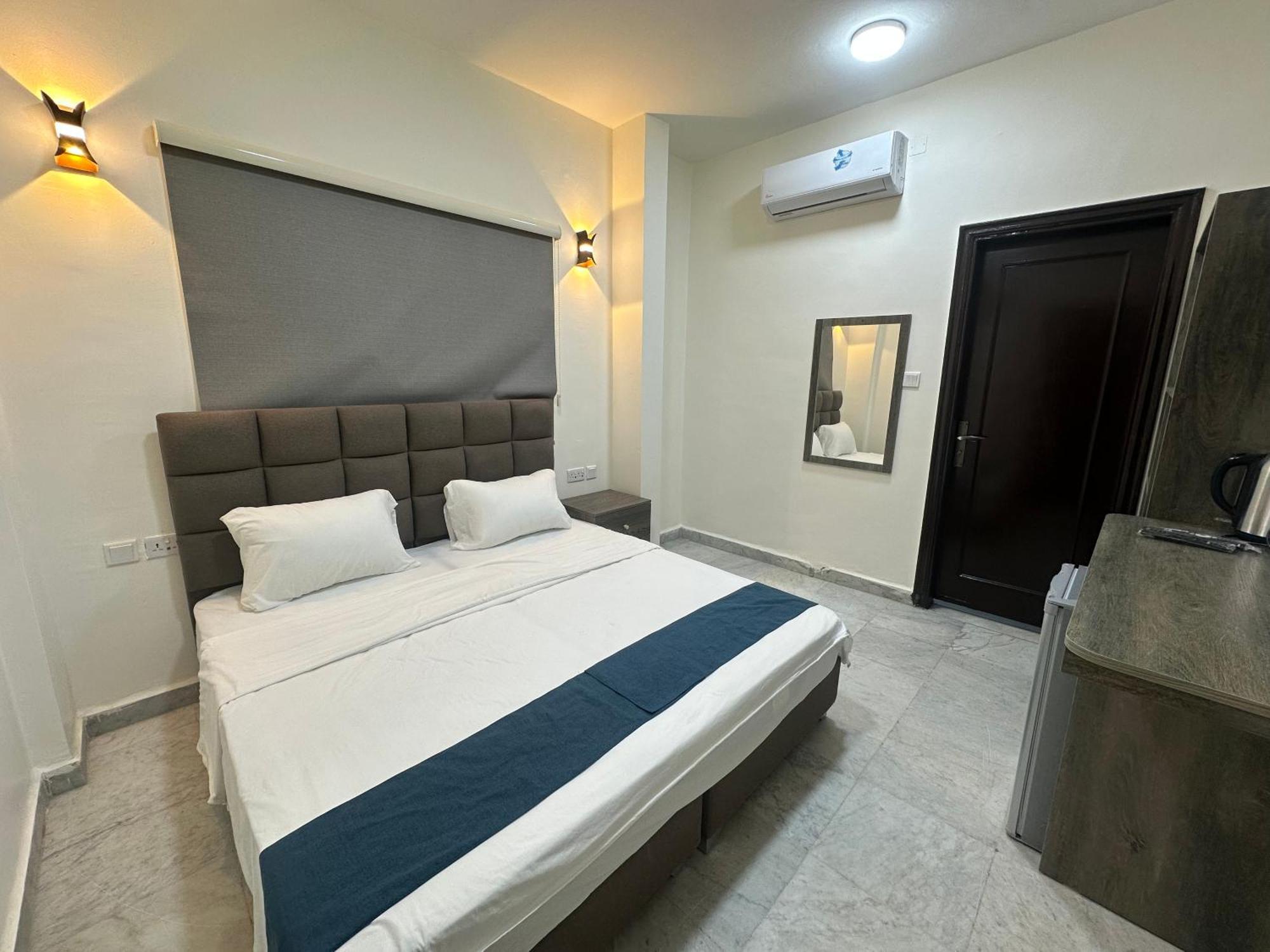 Relax House For Studio Rooms Apartment Aqaba Eksteriør billede