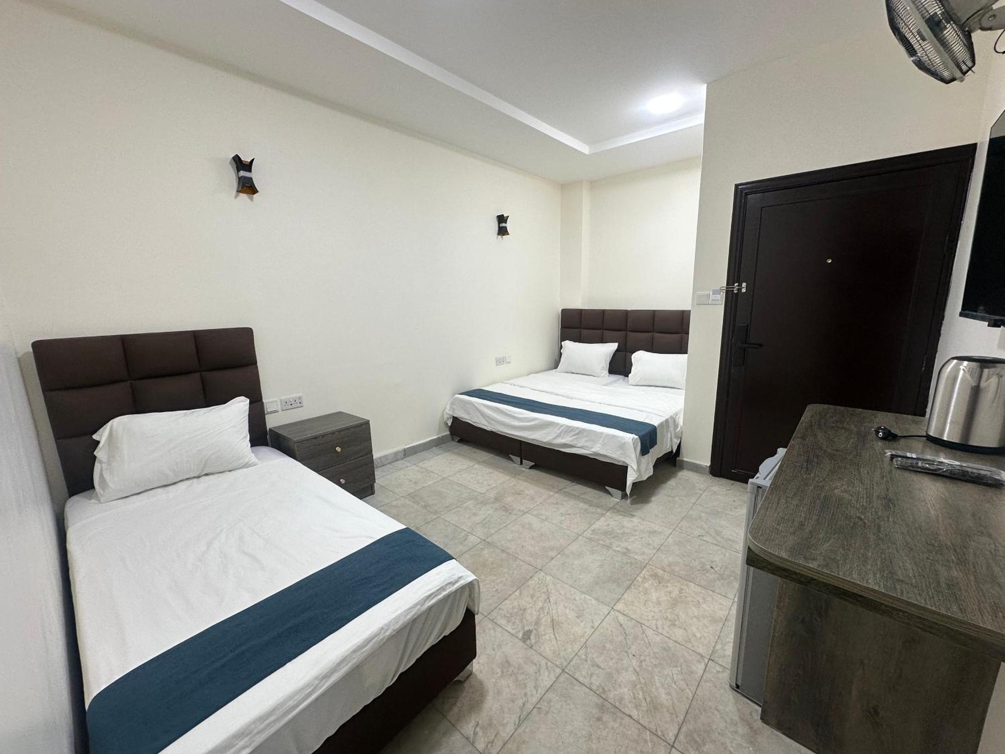 Relax House For Studio Rooms Apartment Aqaba Eksteriør billede